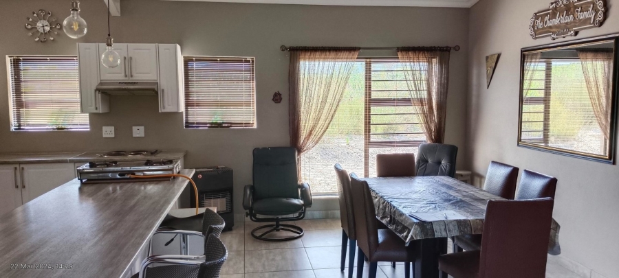 To Let 2 Bedroom Property for Rent in Albertinia Western Cape
